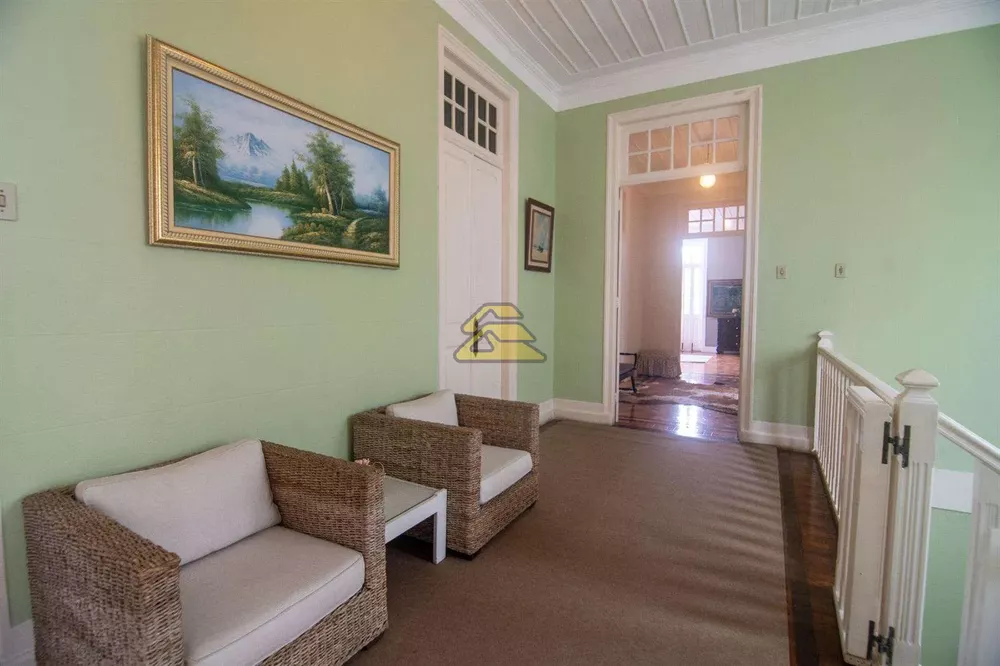 Casa, 6 quartos, 1350 m² - Foto 11