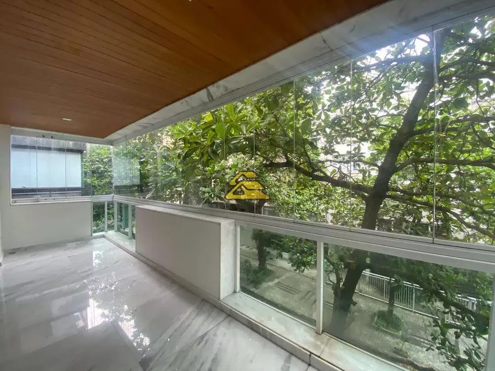 Cobertura, 3 quartos, 270 m² - Foto 12