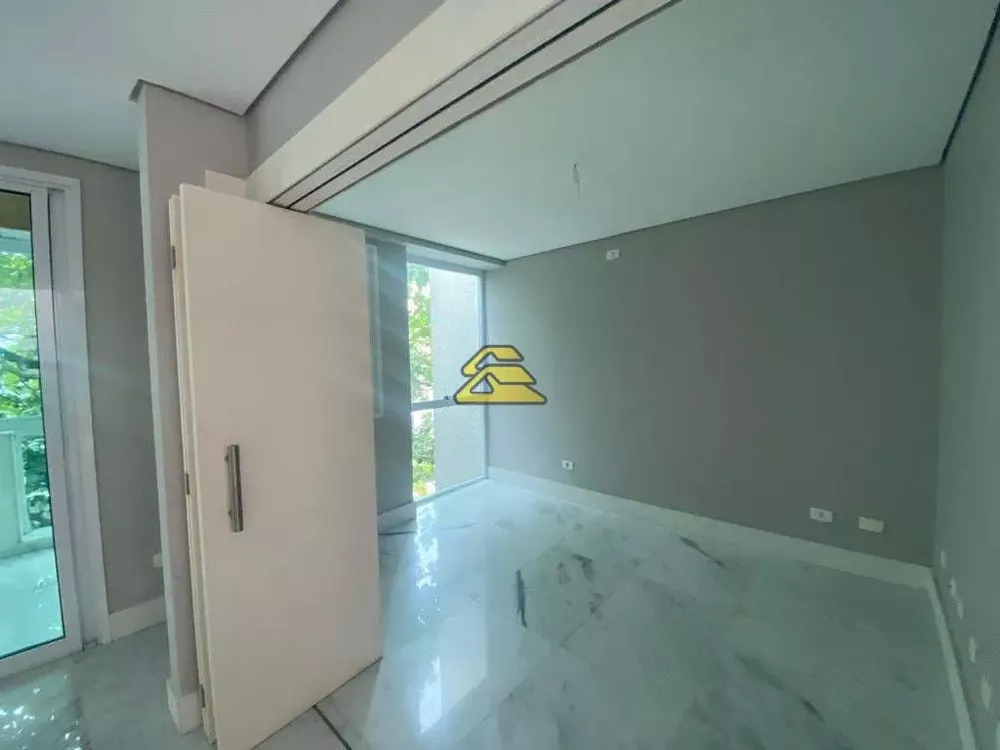 Cobertura, 3 quartos, 270 m² - Foto 29
