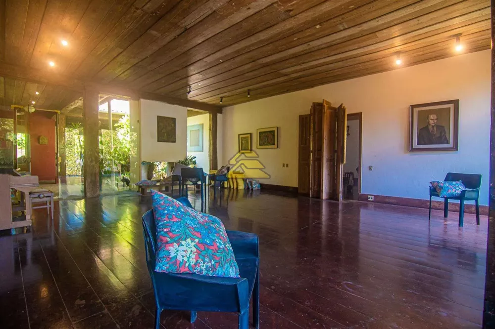 Casa, 5 quartos, 273 m² - Foto 9