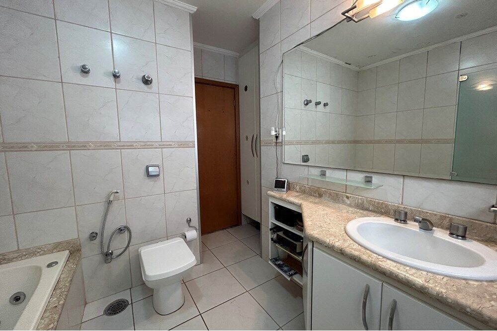 Apartamento, 3 quartos, 145 m² - Foto 12