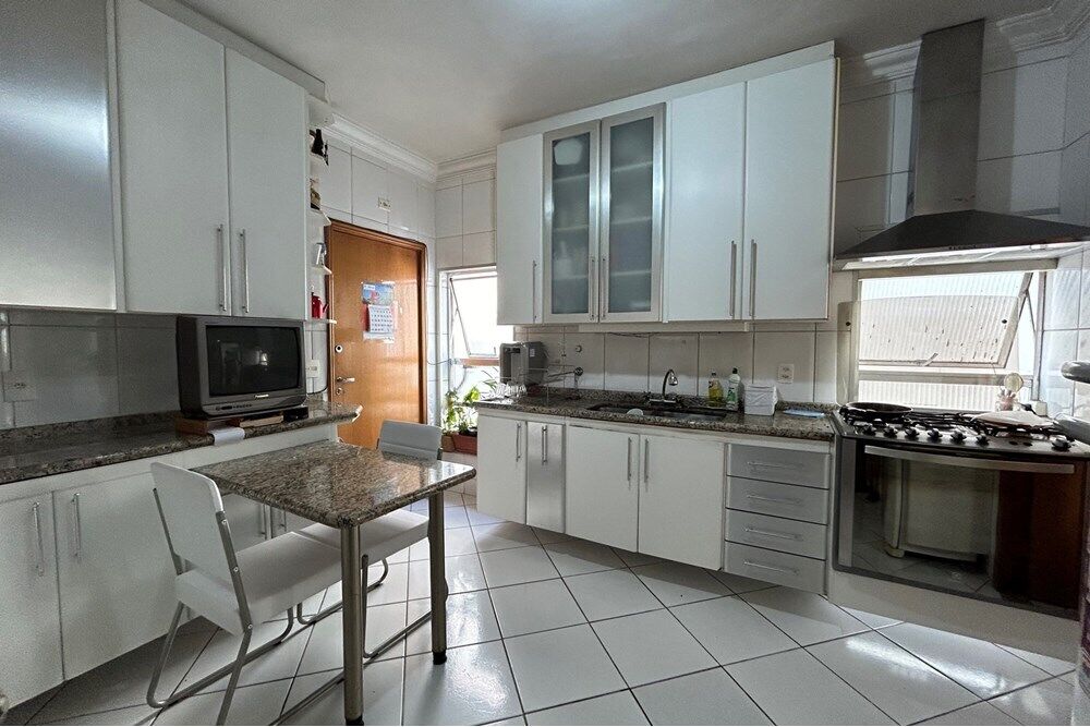 Apartamento, 3 quartos, 145 m² - Foto 4