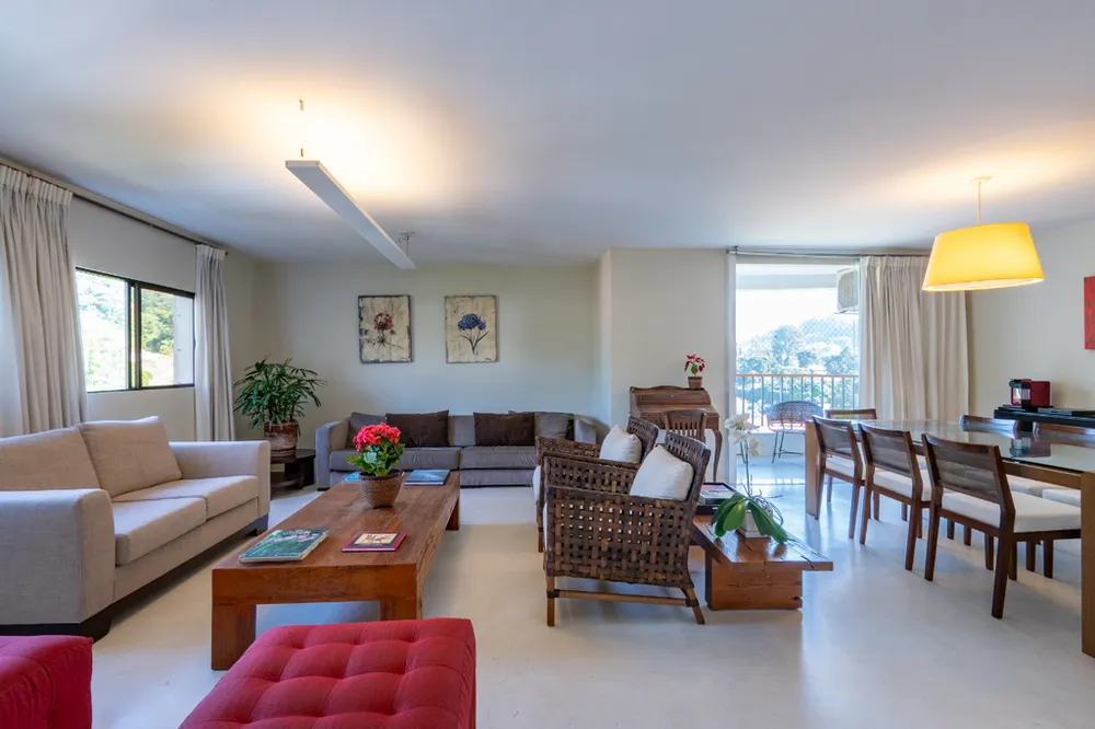 Apartamento, 3 quartos, 232 m² - Foto 1