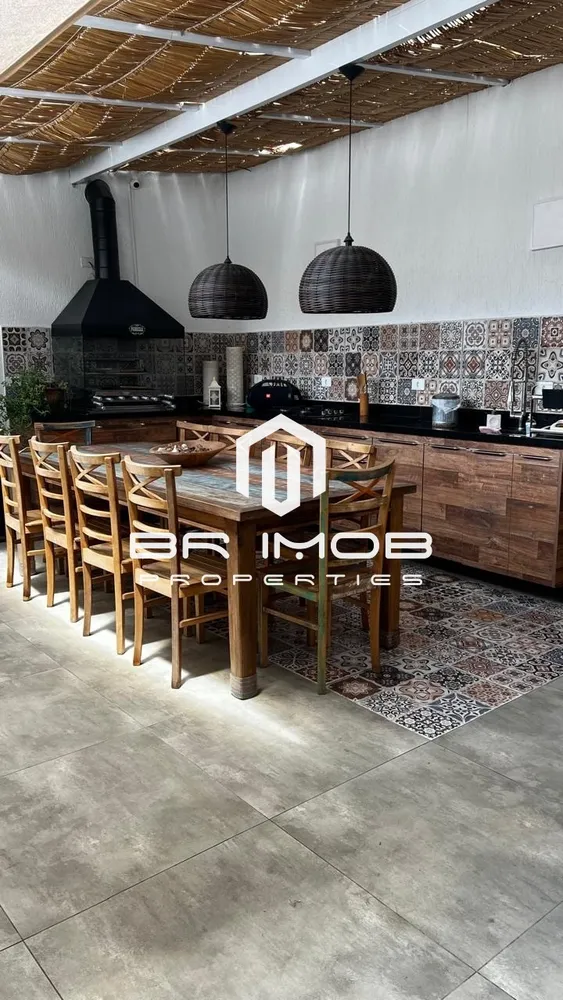 Casa, 3 quartos, 280 m² - Foto 9