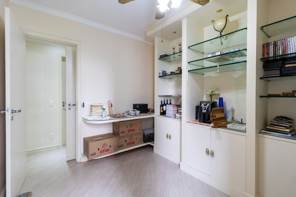 Apartamento à venda com 3 quartos, 129m² - Foto 3