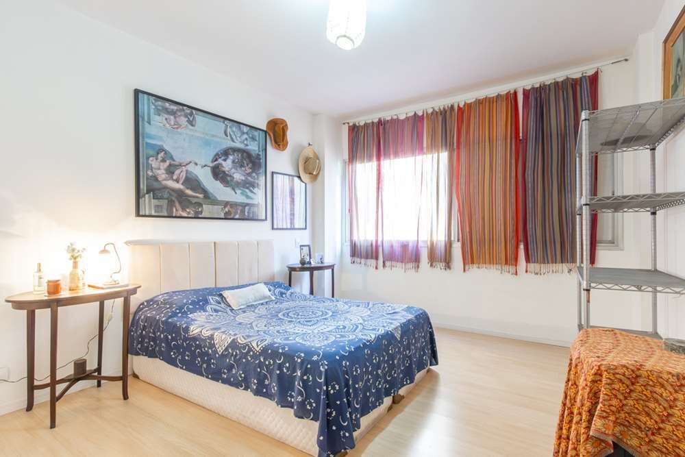 Apartamento à venda com 4 quartos, 223m² - Foto 14