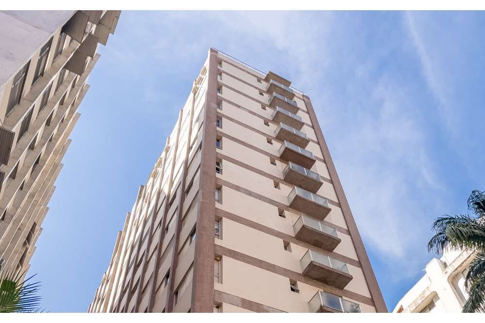 Apartamento à venda com 4 quartos, 223m² - Foto 3