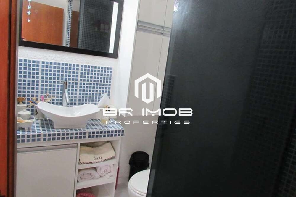 Casa à venda com 3 quartos - Foto 4