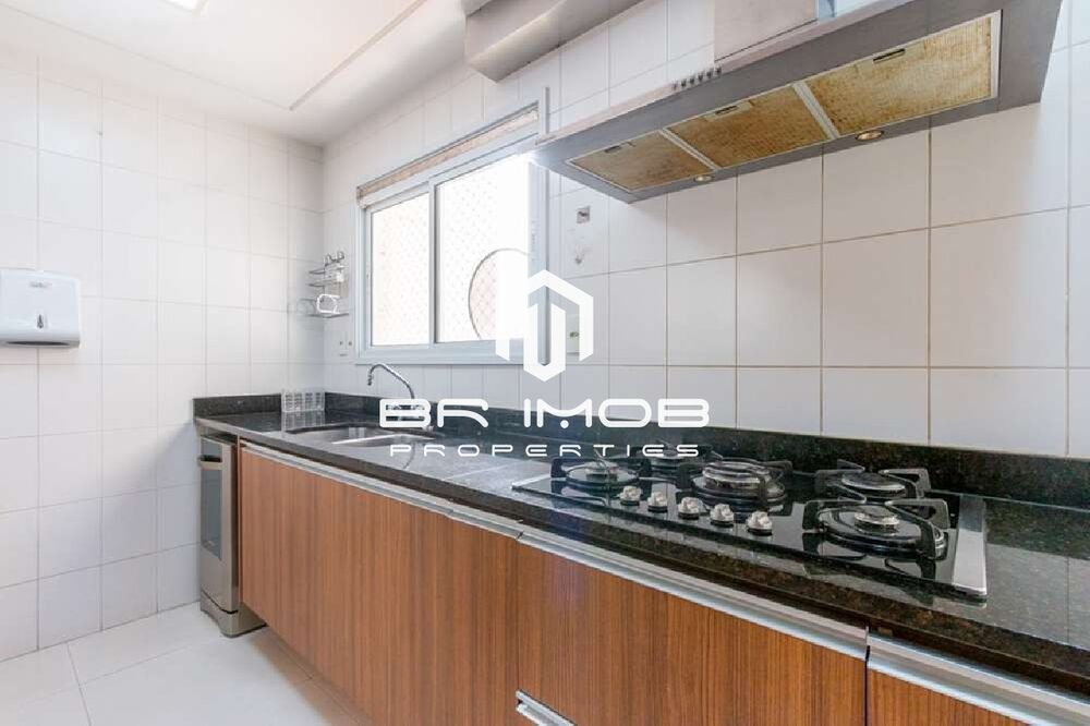 Apartamento à venda com 3 quartos, 150m² - Foto 8