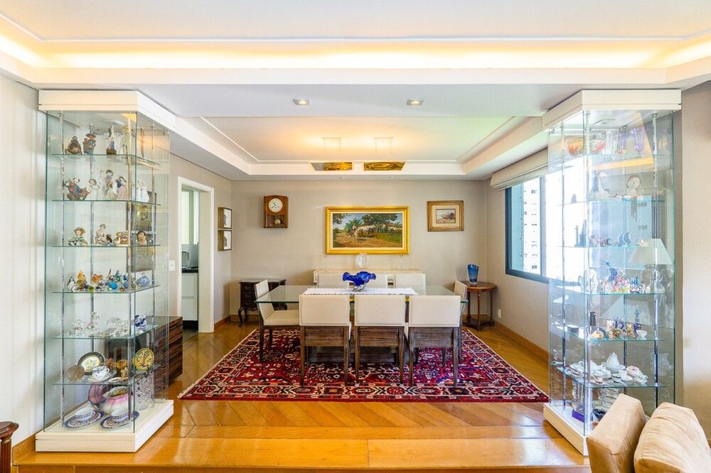 Apartamento à venda com 3 quartos, 200m² - Foto 5