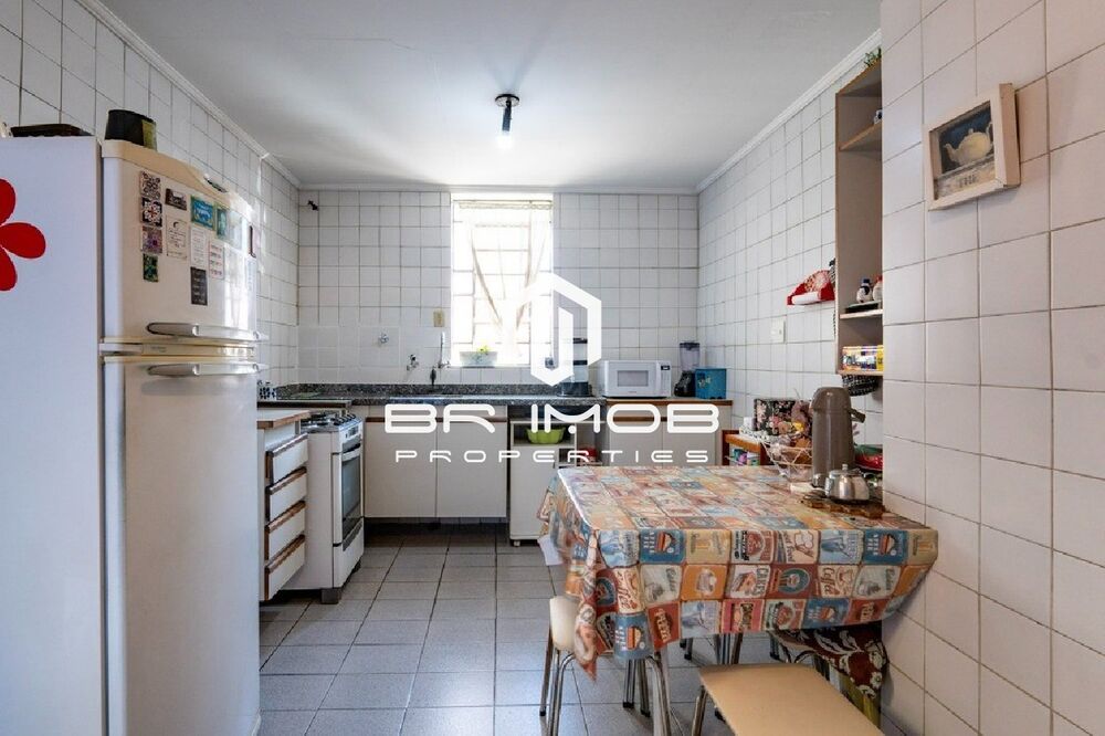 Casa à venda com 3 quartos - Foto 2