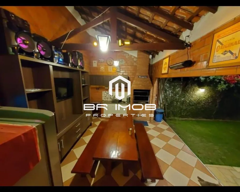 Casa, 3 quartos, 277 m² - Foto 14