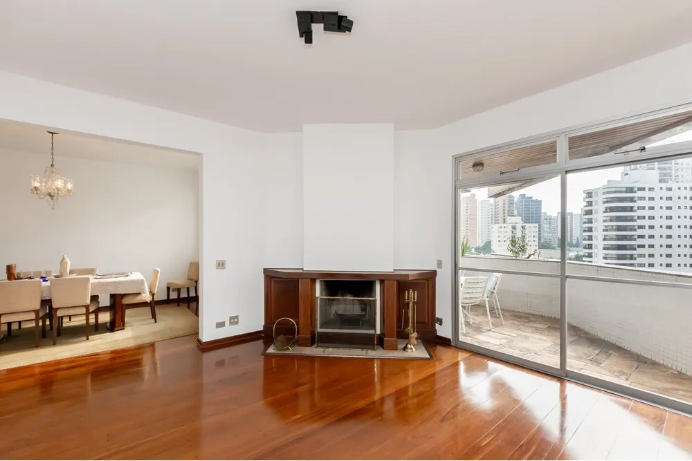 Apartamento, 4 quartos, 244 m² - Foto 1