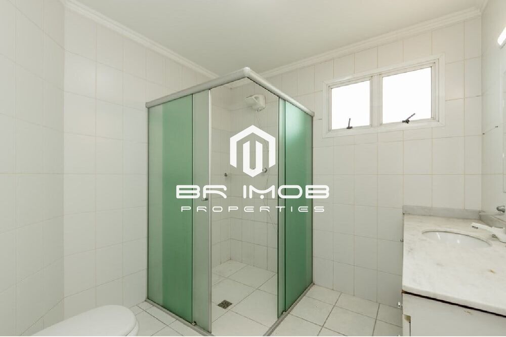 Apartamento à venda com 3 quartos, 142m² - Foto 1