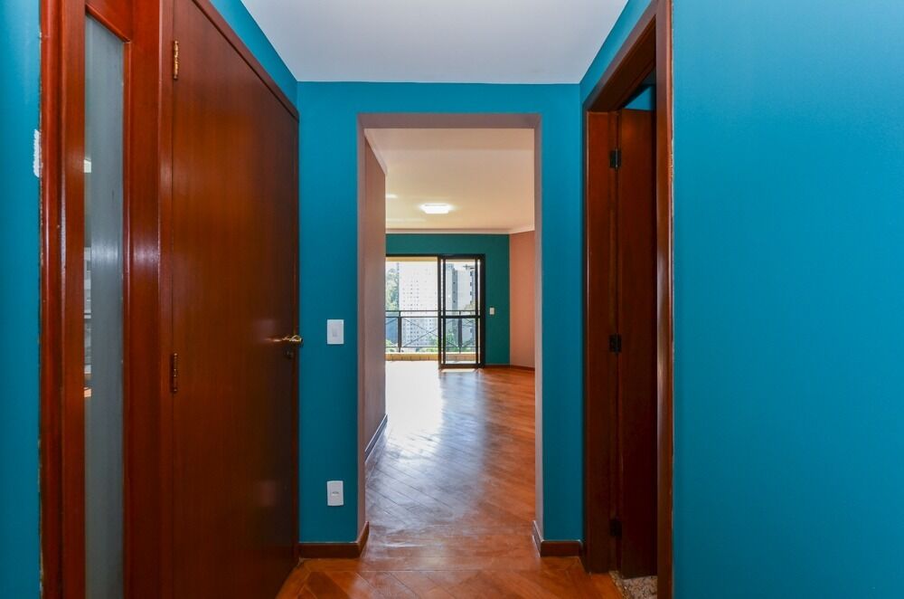 Apartamento à venda com 4 quartos, 202m² - Foto 13