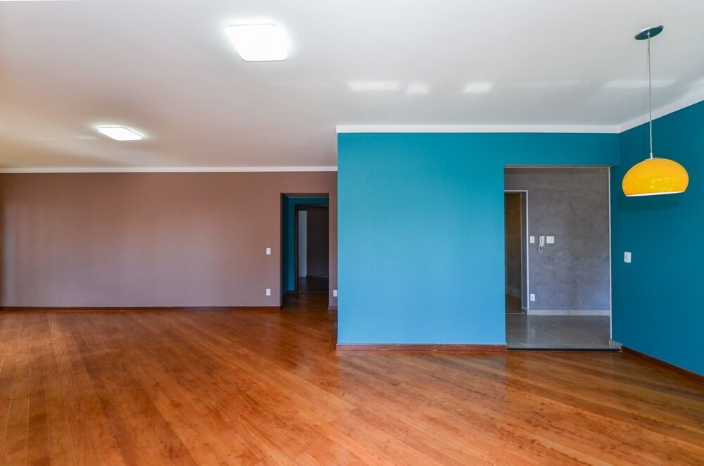 Apartamento à venda com 4 quartos, 202m² - Foto 9