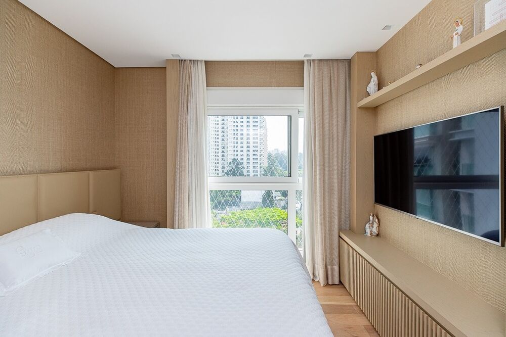 Apartamento à venda com 3 quartos, 229m² - Foto 3