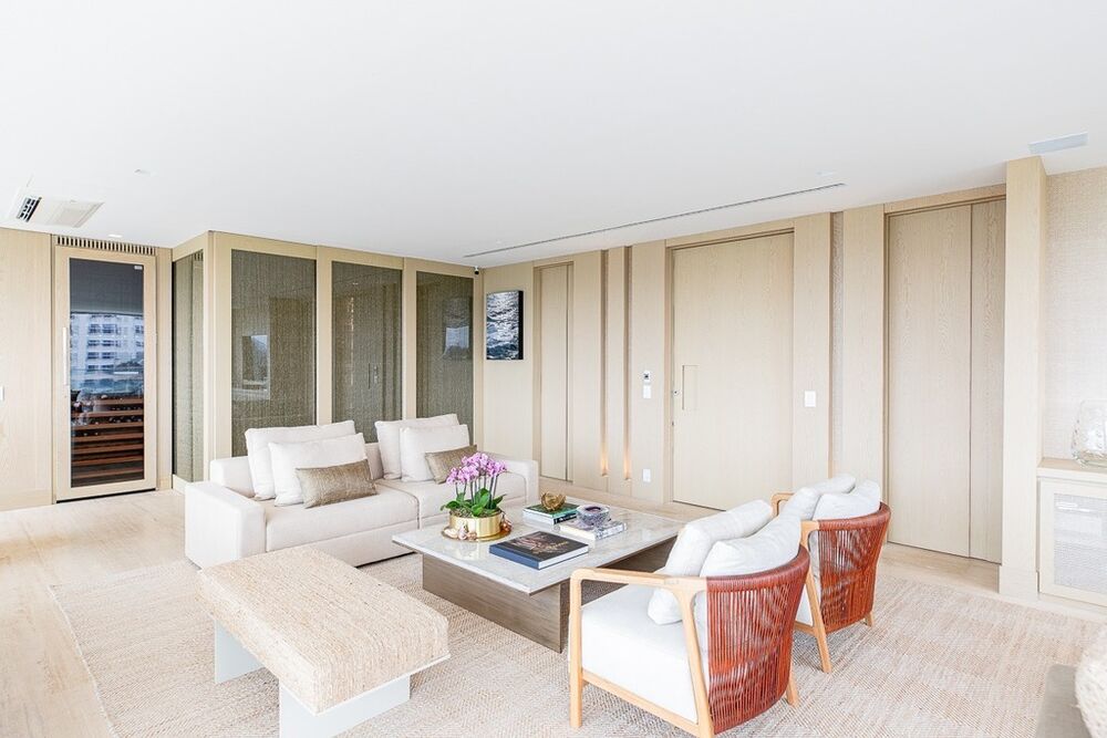 Apartamento à venda com 3 quartos, 229m² - Foto 11