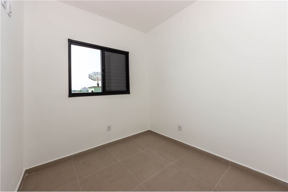 Apartamento à venda com 2 quartos, 35m² - Foto 17
