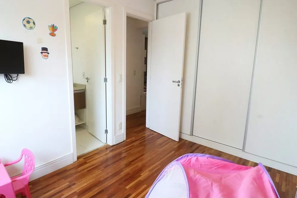 Apartamento à venda com 2 quartos, 96m² - Foto 2