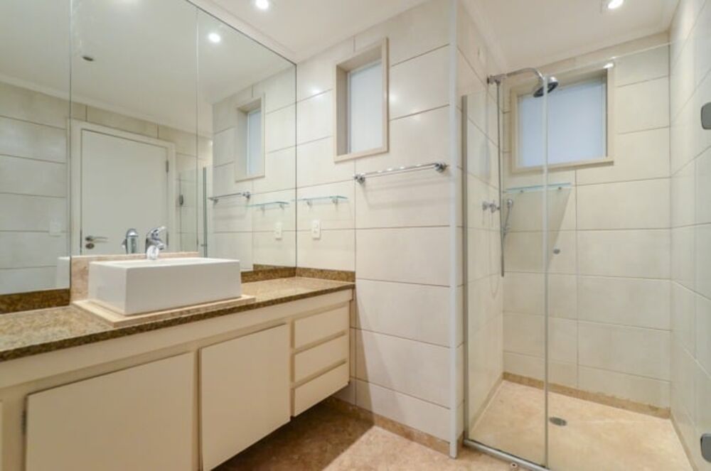 Apartamento à venda com 4 quartos, 301m² - Foto 3