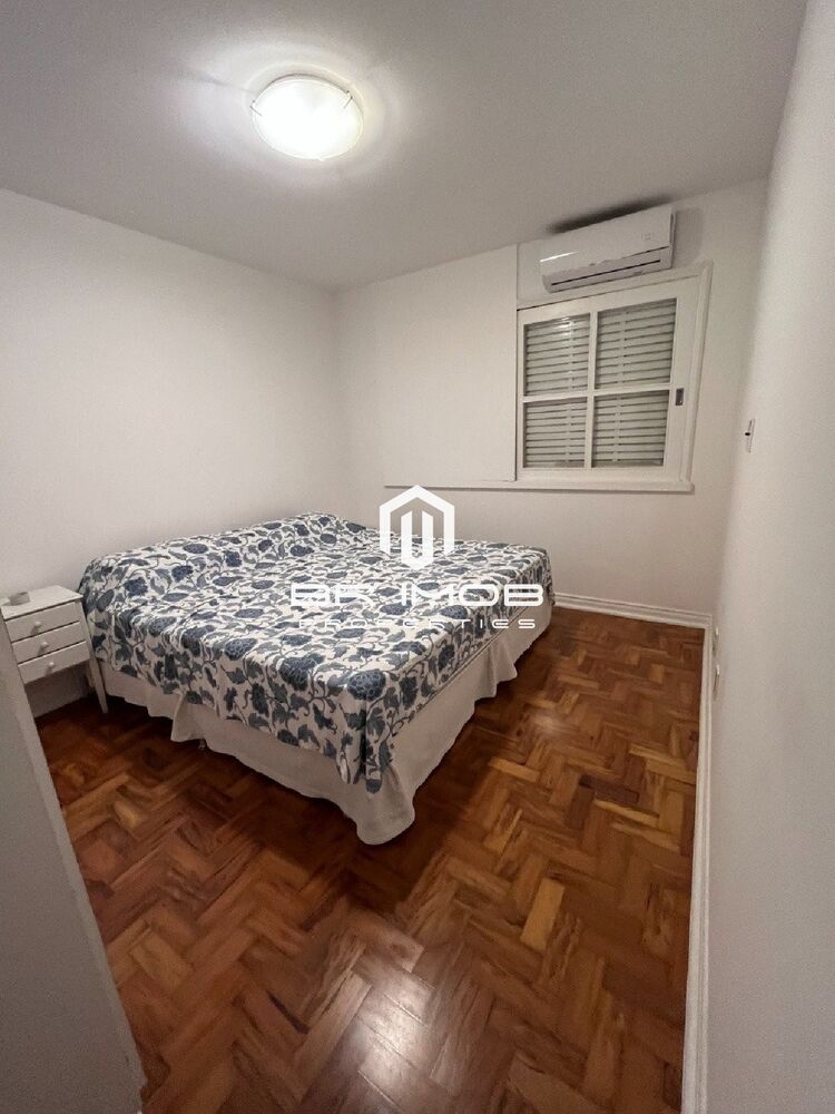 Apartamento à venda com 3 quartos, 128m² - Foto 2