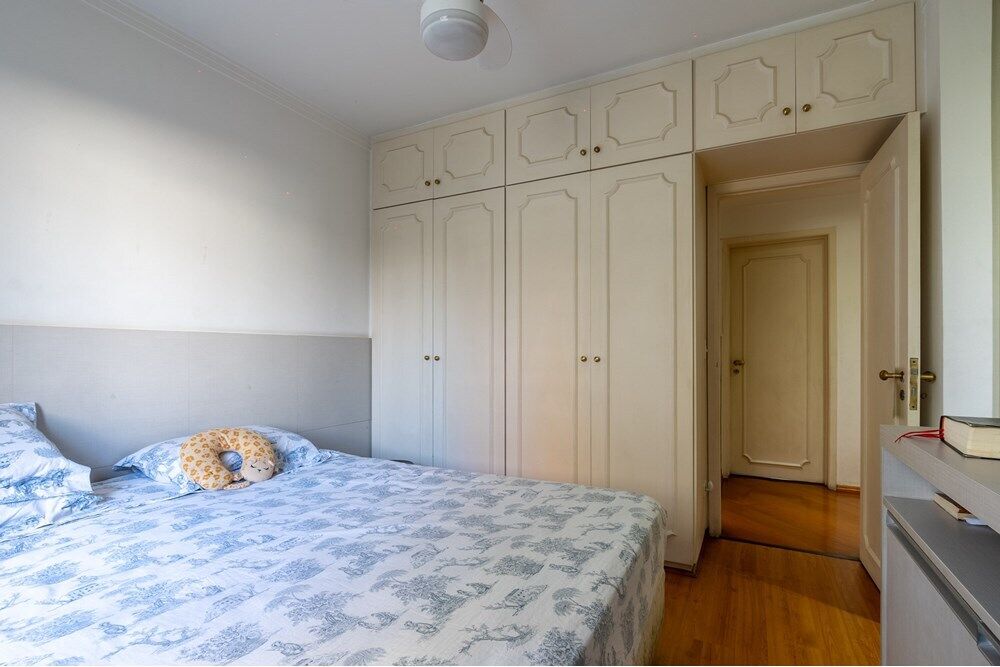 Apartamento à venda com 3 quartos, 115m² - Foto 10