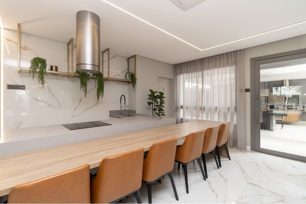 Cobertura à venda com 4 quartos, 240m² - Foto 1