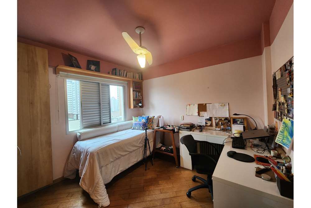 Apartamento à venda com 4 quartos, 208m² - Foto 17