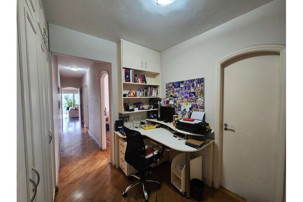 Apartamento à venda com 4 quartos, 208m² - Foto 11