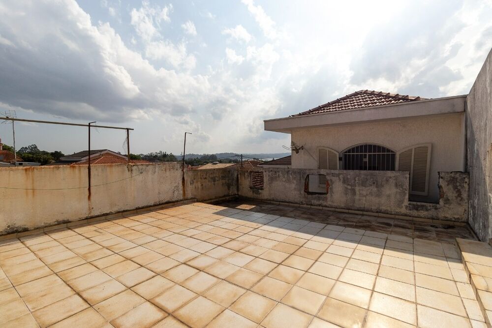Casa à venda com 3 quartos - Foto 2