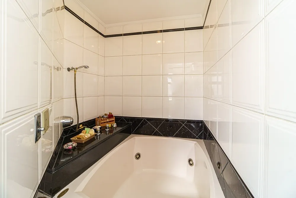 Cobertura, 3 quartos, 231 m² - Foto 6