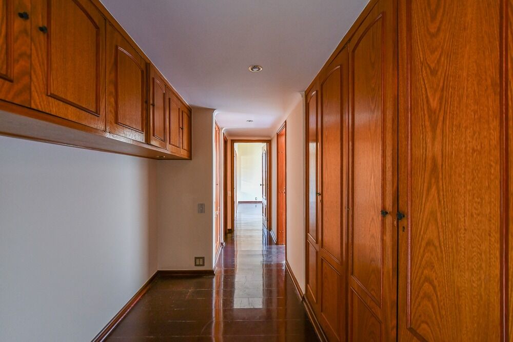 Apartamento, 3 quartos, 256 m² - Foto 17