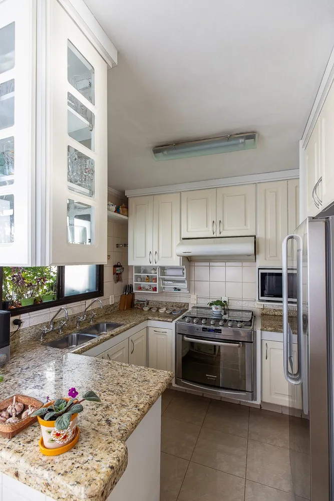 Cobertura, 3 quartos, 297 m² - Foto 2