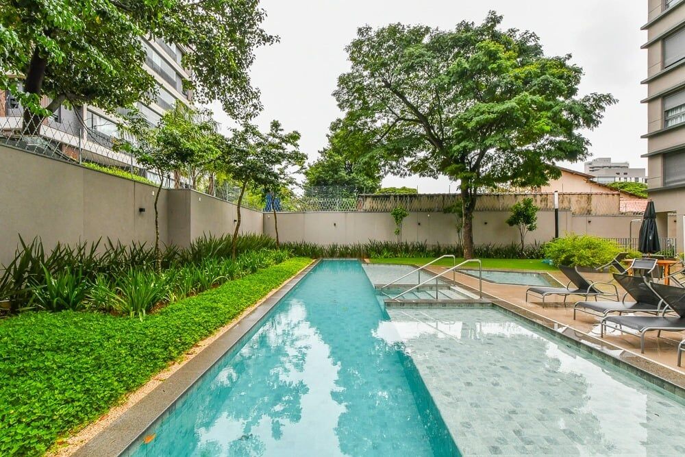 Apartamento à venda com 3 quartos, 186m² - Foto 2