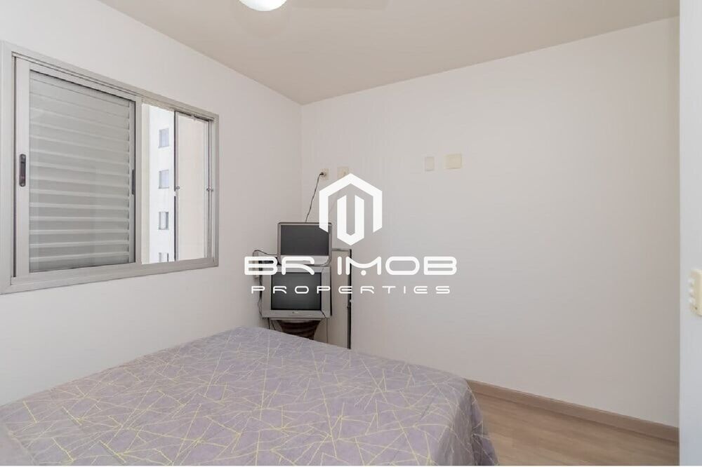 Apartamento à venda com 2 quartos, 64m² - Foto 3
