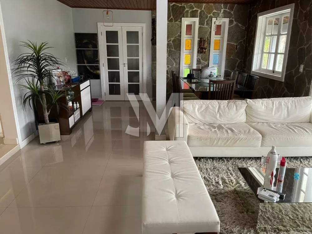 Casa, 5 quartos, 1568 m² - Foto 4