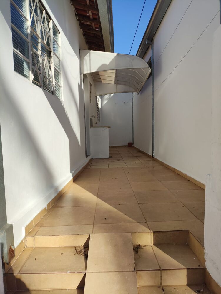 Casa, 4 quartos, 144 m² - Foto 1