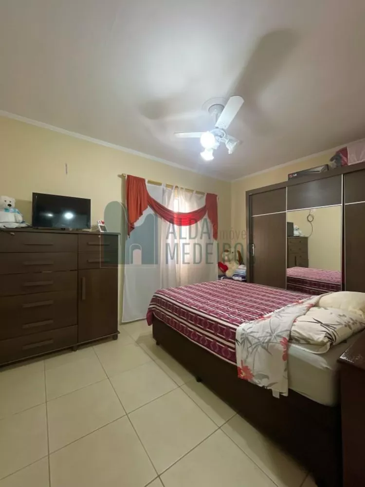 Casa, 4 quartos - Foto 2