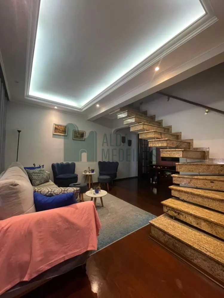 Casa, 4 quartos - Foto 1