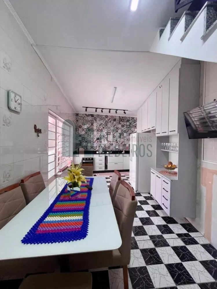 Casa, 4 quartos - Foto 1