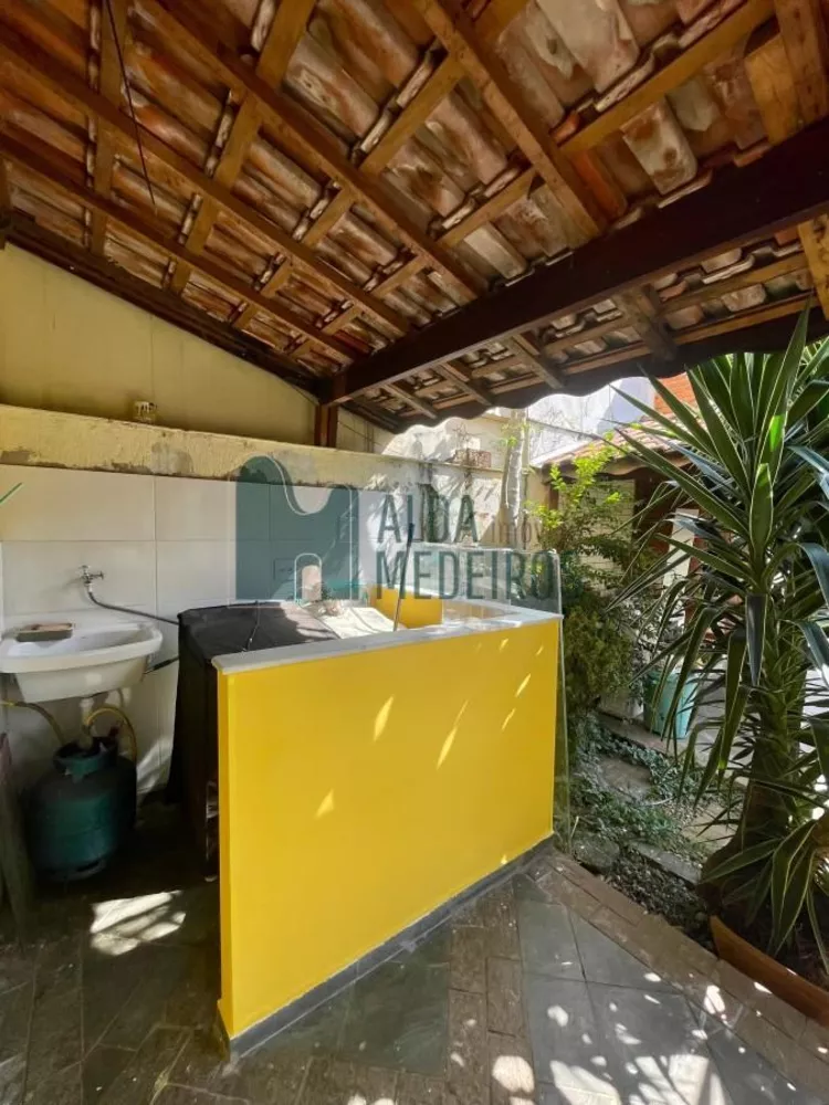 Casa, 6 quartos - Foto 1