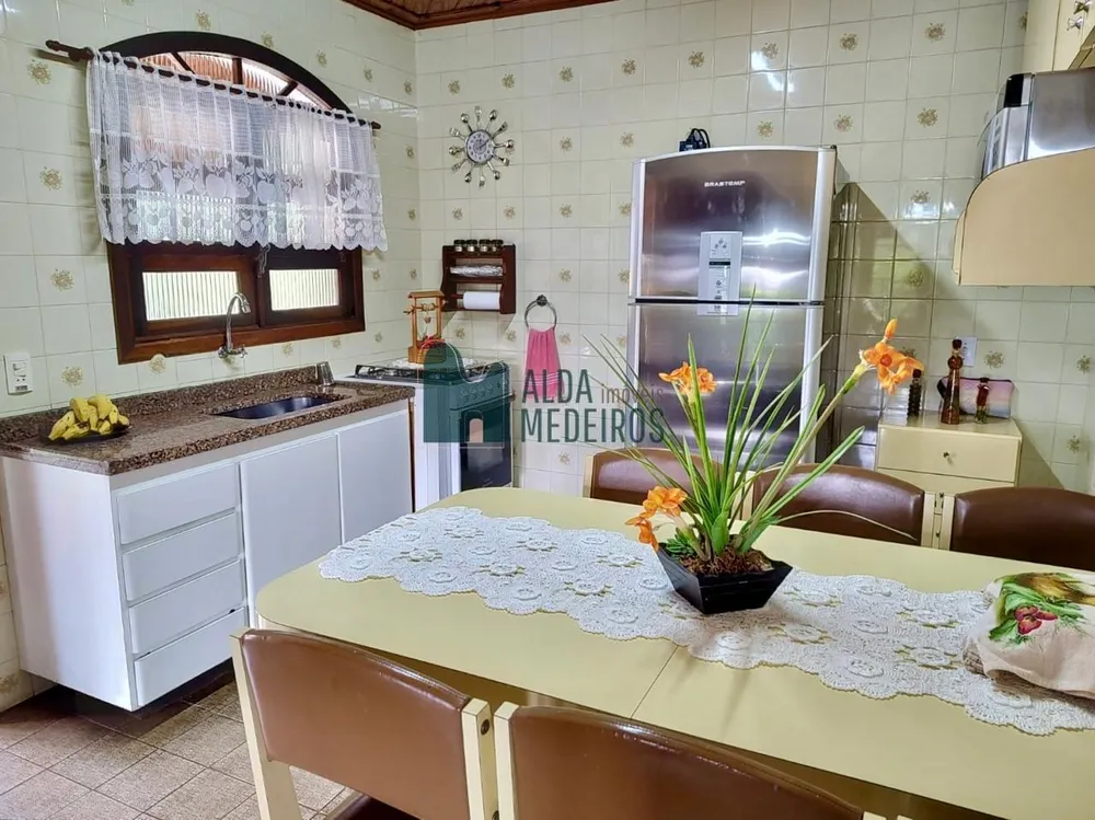 Chácara, 3 quartos, 2500 m² - Foto 4