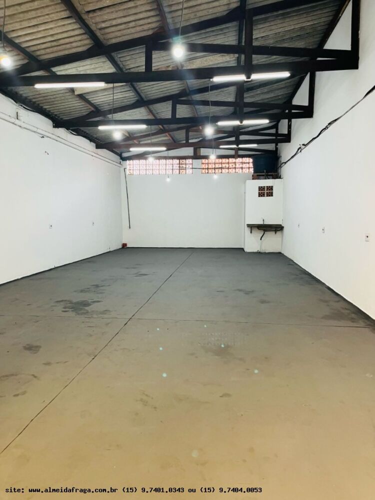 Loja-Salão à venda, 180m² - Foto 1
