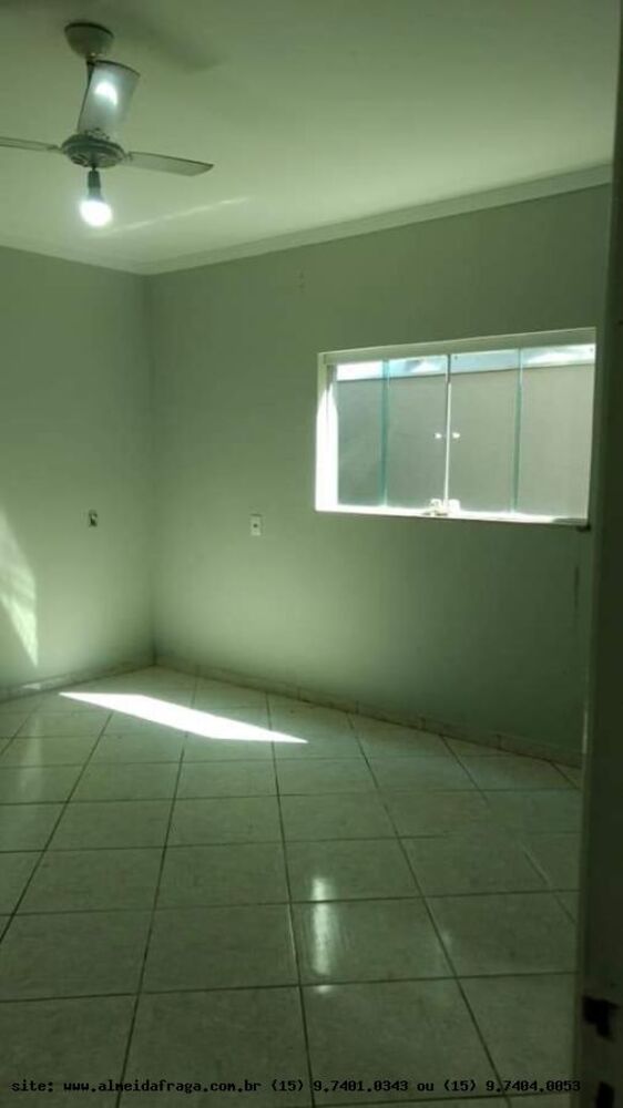 Casa à venda com 3 quartos, 221m² - Foto 3