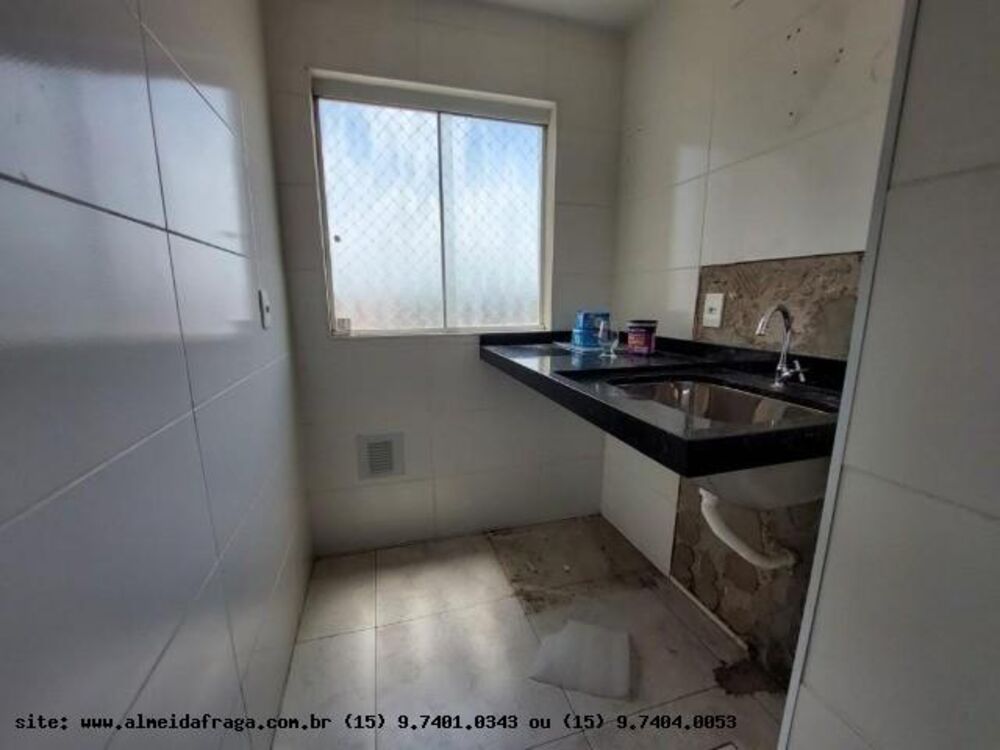 Apartamento à venda com 2 quartos, 66m² - Foto 4