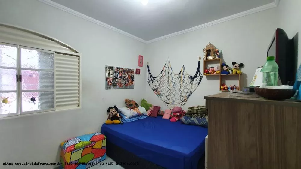 Casa à venda com 3 quartos, 180m² - Foto 2