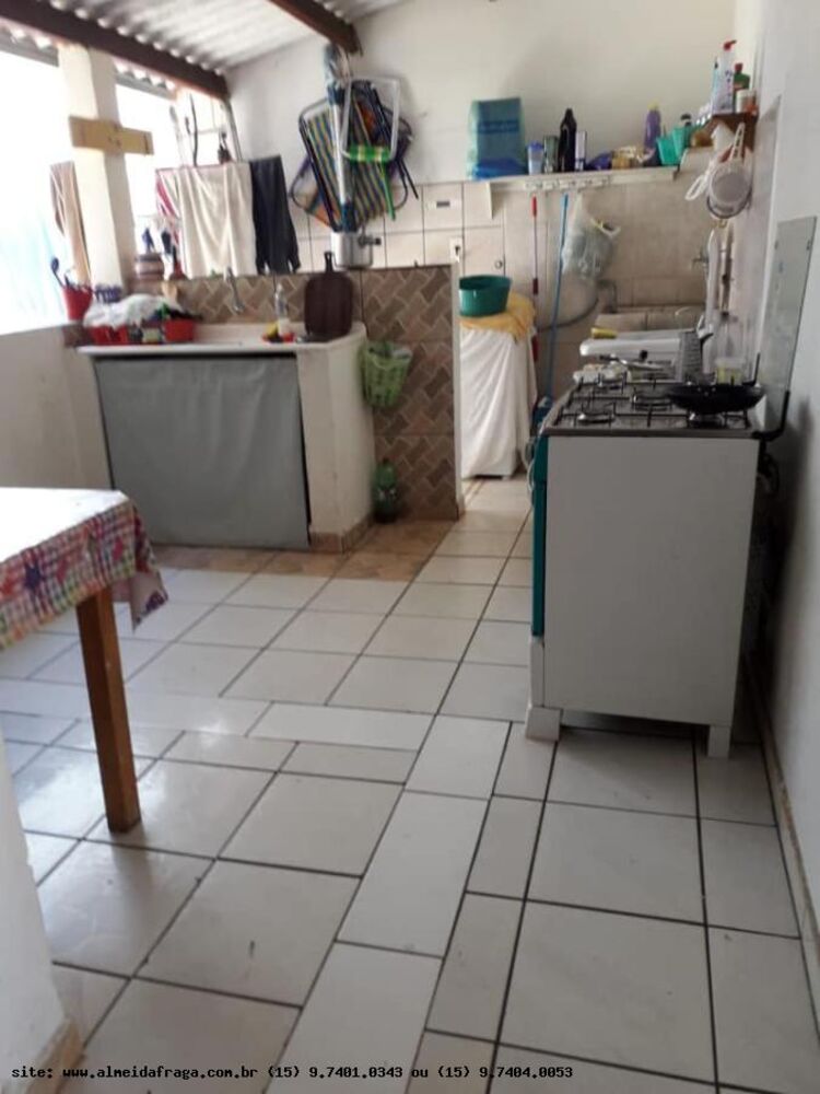 Casa à venda com 2 quartos, 190m² - Foto 6
