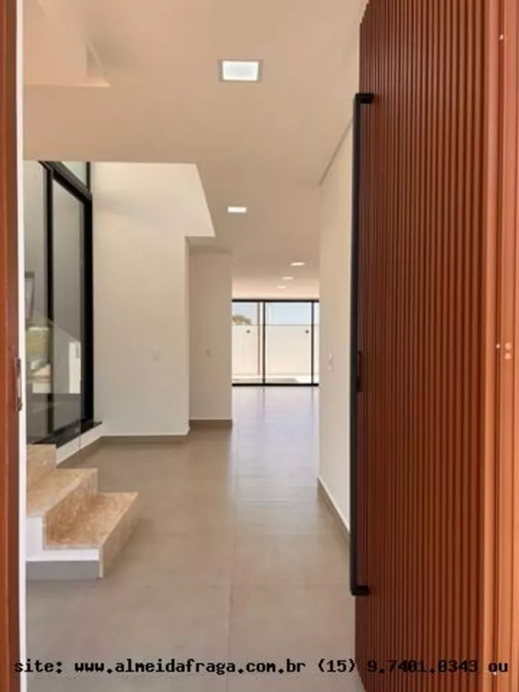 Casa de Condomínio à venda com 3 quartos, 240m² - Foto 3