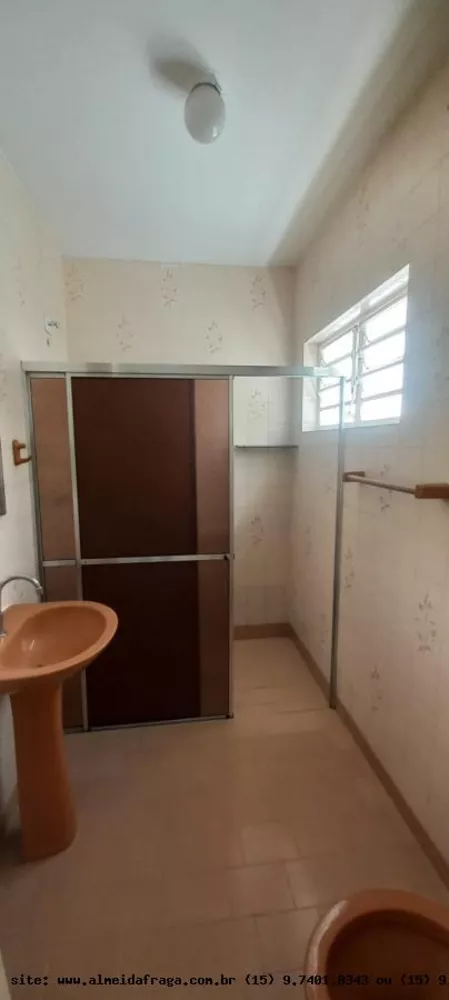 Casa para alugar com 3 quartos, 150m² - Foto 2